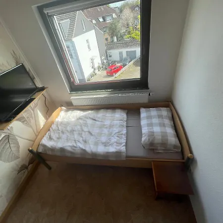 Guest house Monteurwohnungen-dinslaken