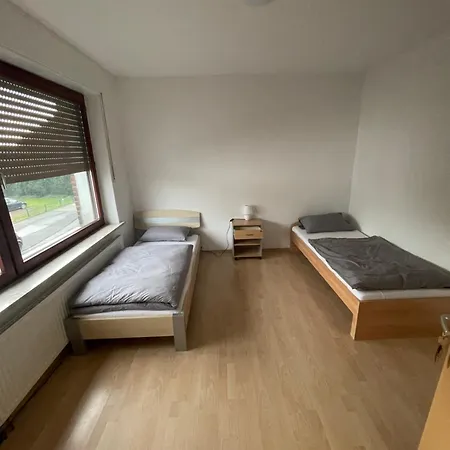 Monteurwohnungen-dinslaken Guest house Dinslaken