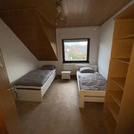 Monteurwohnungen-dinslaken Guest house Dinslaken